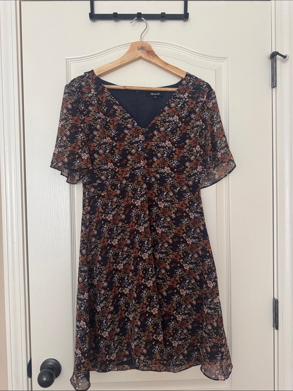 Madewell Black Floral V-Neck Midi Dress